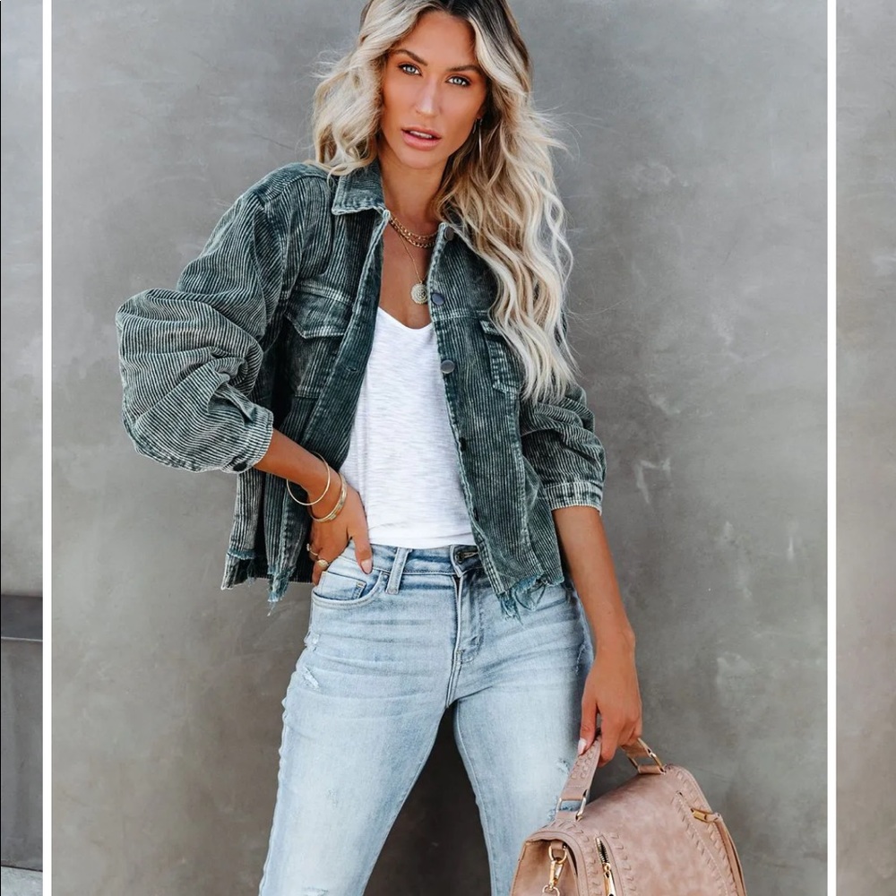 VICI COLLECTION PADDINGTON DISTRESSED COTTON CORDUROY JACKET - HUNTER GREEN